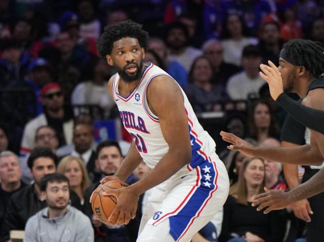 开云体育app-76人崩塌！揭秘恩比德膝伤：若动手术需休养1-2年