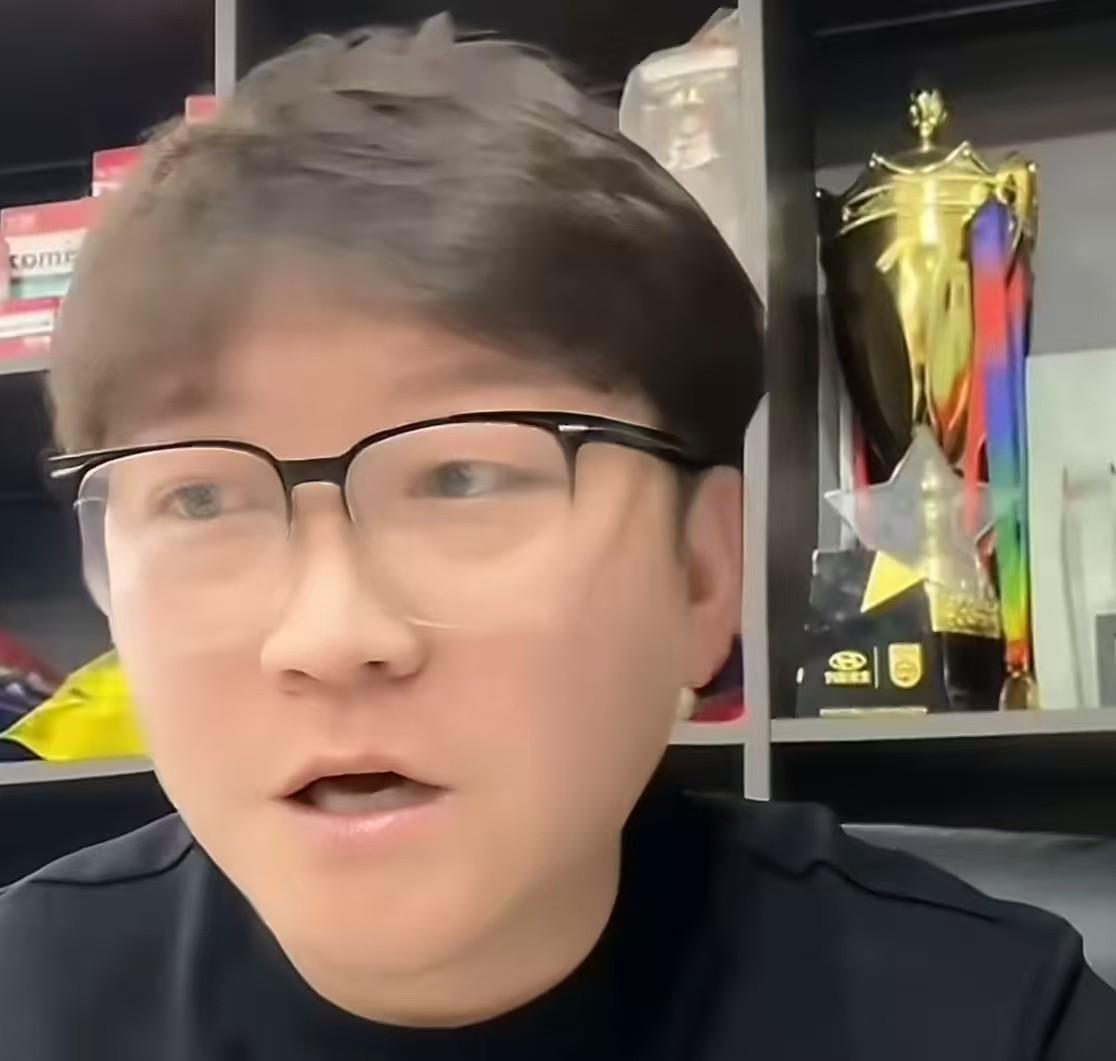 开云体育官网-赵鹏谈U23国足：弱队出门神，但前场哥几个也要使使劲啊